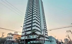 Apto com garagem na Marquês